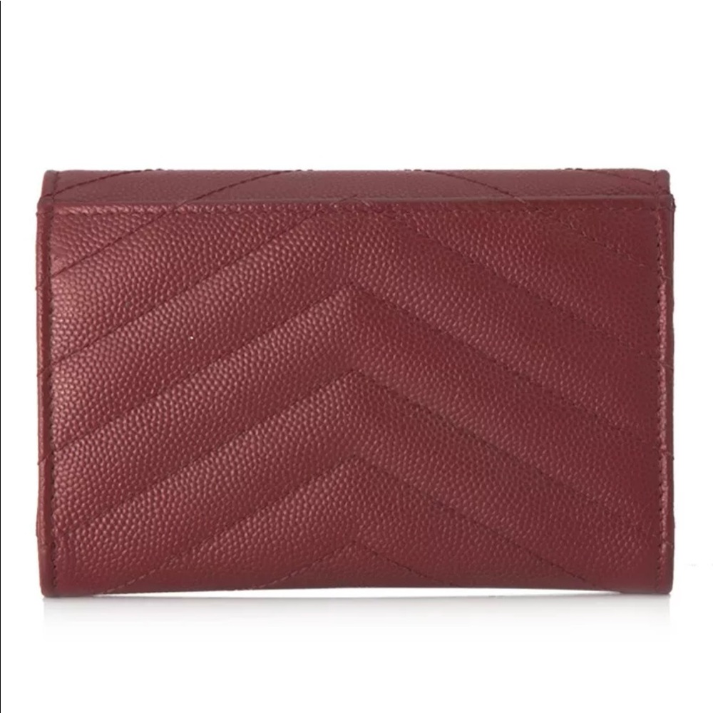 *SOLD* Saint Laurent Classic Monogramme Envelope Wallet - Picture 3 of 4
